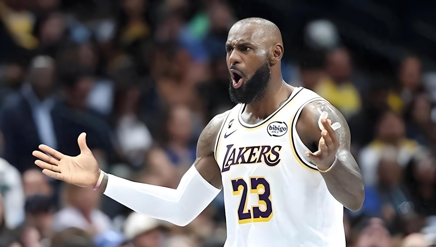 星空体育app下载-身披“传奇”徽章球衣完美收官！41岁詹皇半场打卡刷历史首人纪录